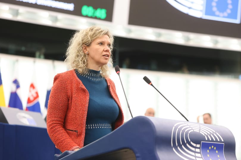 Kollár Kinga nem ment el a közgyűlés szerdai ülésére, Szentkirályi Alexandra szerint ezzel beismerte a hazaárulást