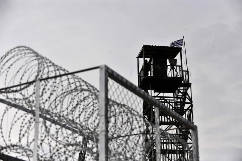 Görögország lecsap az illegális bevándorlókra