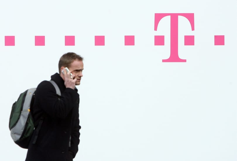 Roaming-ügy: Milliókat követel a pervesztes Telekomtól egy ügyfél