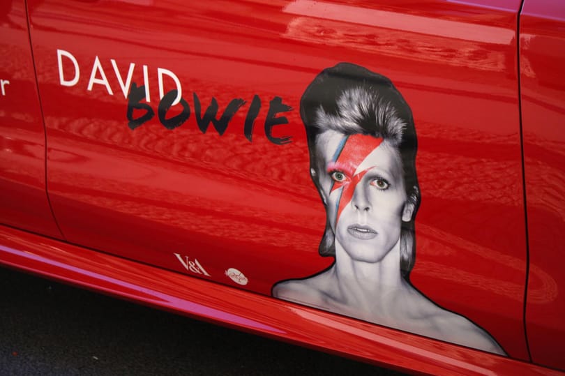 David Bowie, a Messiás komplexusos androgün übermensch