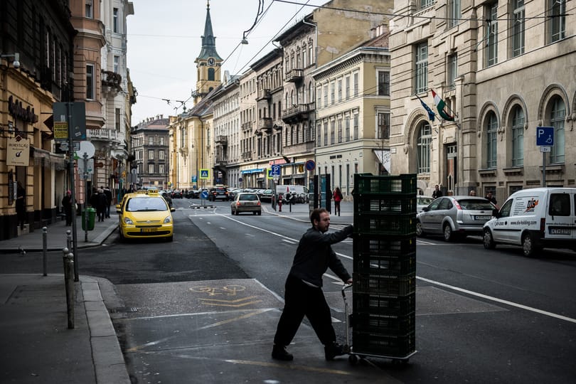 Lövöldöztek az éjszaka a budapesti bulinegyedben