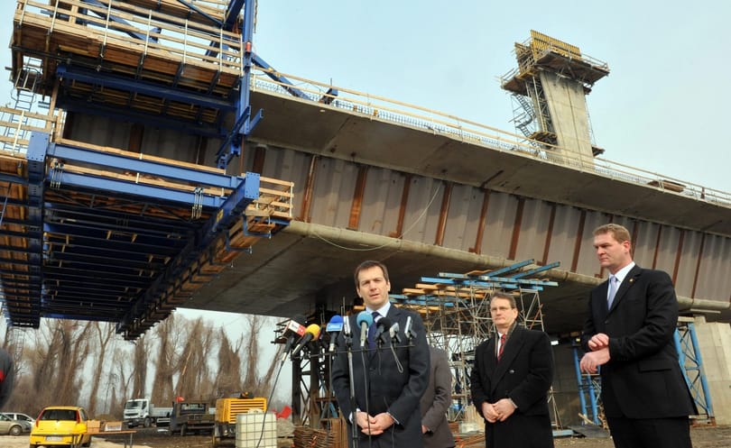 Megduplázódhat a Szeviép-kártalanításra jogosultak köre
