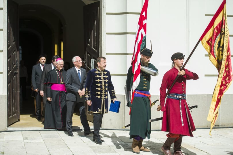 A tanítóképzőket lenyelik az egyházak, a tanárképzés lassan összeomlik