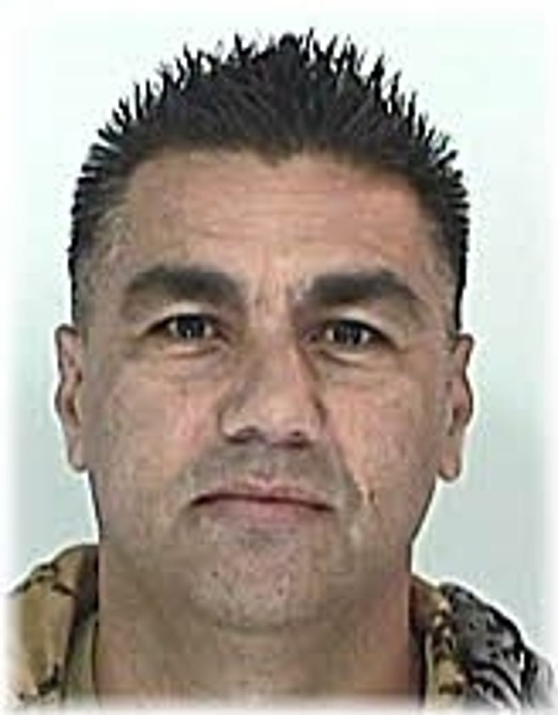 Lövöldöztek a Nyolckerben - ezt a férfit keresik