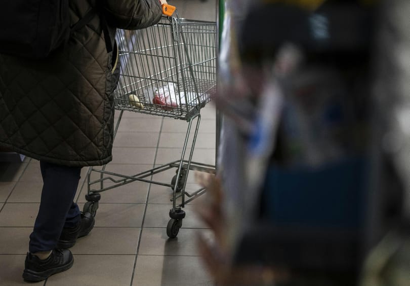 Az élelmiszerárak miatt aggódnak a legjobban a magyarok és még rosszabbra számítanak