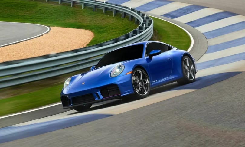 Kézi váltós új 911-essel ünnepel 70 éves jubileumot a Porsche