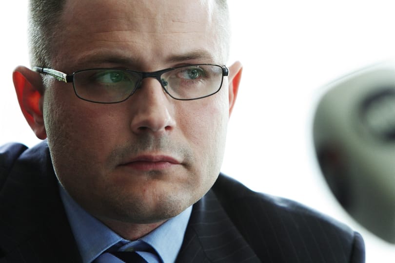 Zuschlag kétkezi munkából fog élni