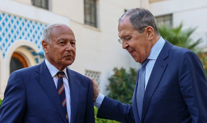 Afrikában keres szövetségeseket az orosz külügyminiszter, elsőként Egyiptomban járt