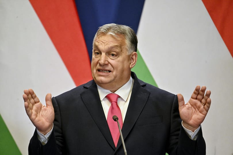 A külügy cáfolja, hogy Magyarország nem tiltakozik tovább az ukrajnai fegyveralap ellen