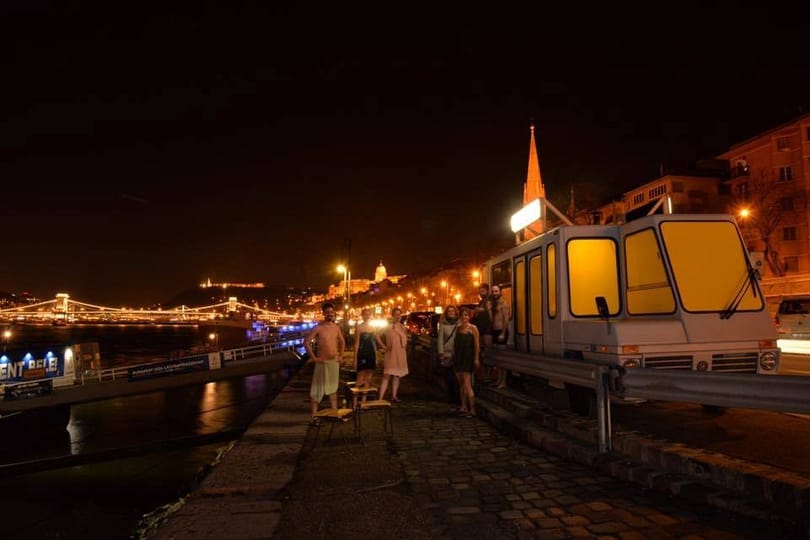 Szaunázna egy buszban a Duna-parton? Most itt a lehetőség