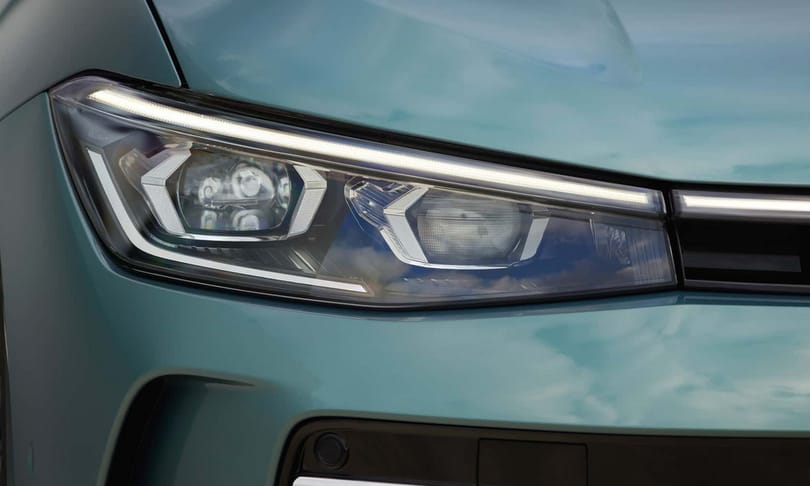 Íme a magyar kéz által rajzolt új VW Passat szedán