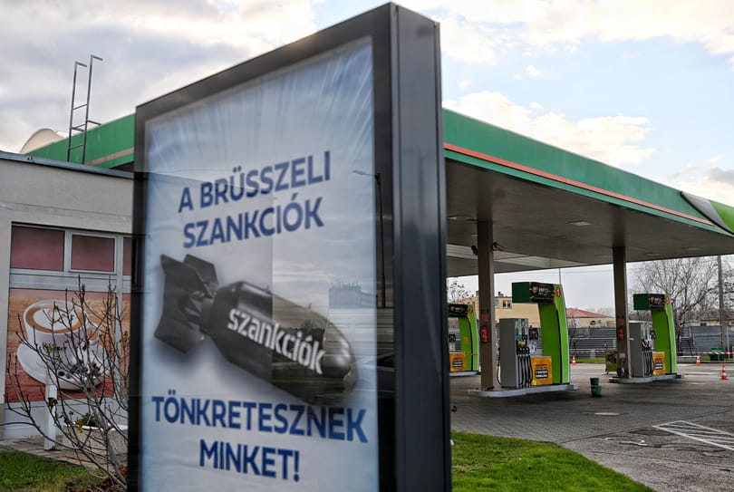 Brüsszelben értelmetlennek nevezik a magyar kormány érvelését az üzemanyagellátási gondokról