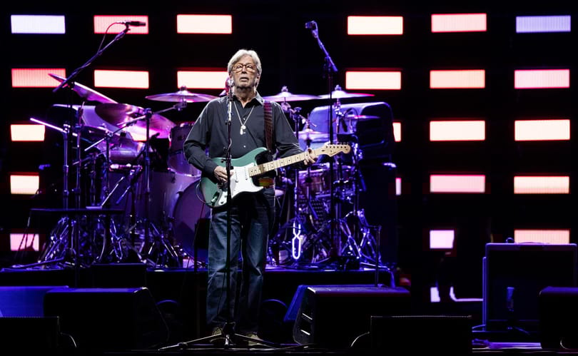 Eric Clapton berágott az oltási igazolványok miatt, egyes helyeken nem hajlandó fellépni