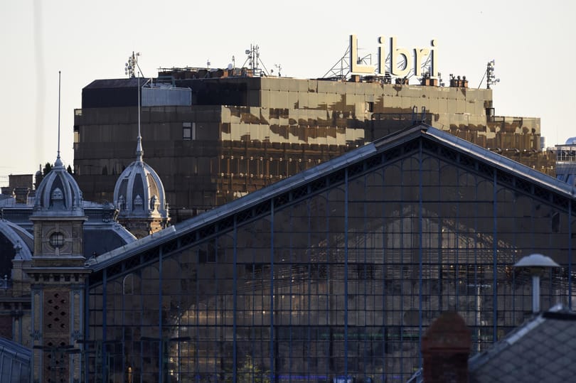 Hamarosan megúszhatjuk a Nyugati téri aluljárót, mert zebrán is át lehet majd kelni