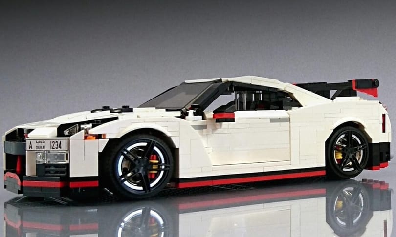 Szupermenő Nissan GT-R Legóból