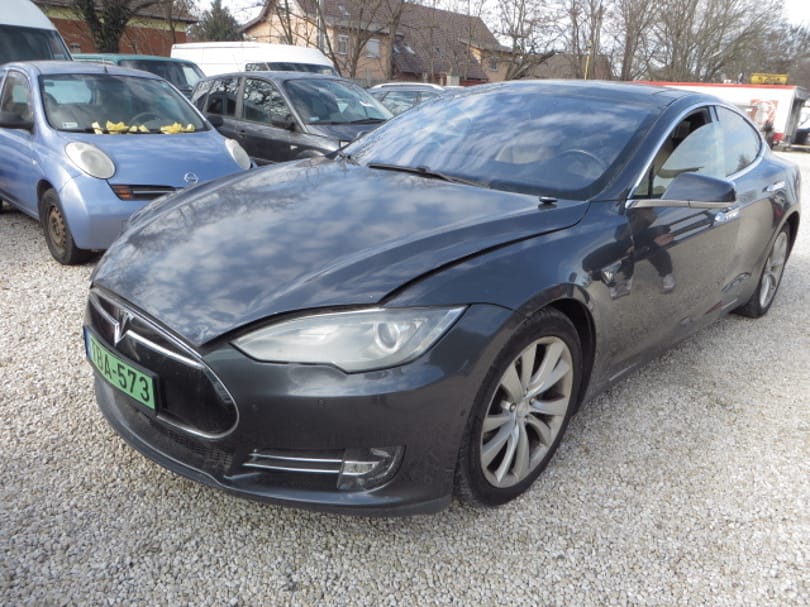 Sok az eladó használt Tesla Magyarországon, de nem Musk ámokfutása miatt