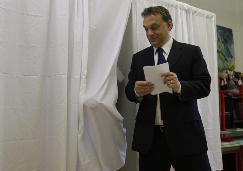 A strandon indul és a nappaliig tart a 2014-es kampány