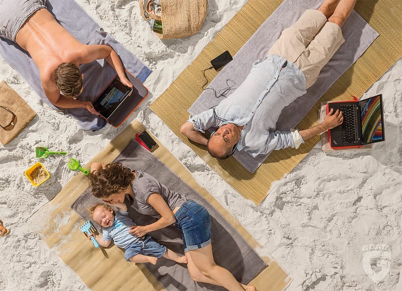 Nyaralás alatt is használná mobileszközét? Akkor ezekre figyeljen