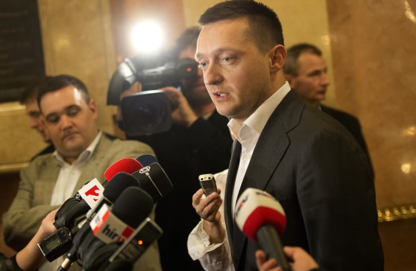Itt a válasz Rogánéktól: a Stop Soros-törvénycsomag alapján fogják betiltani a 