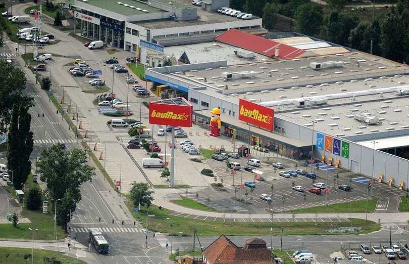 Kivonul Magyarországról a Baumax