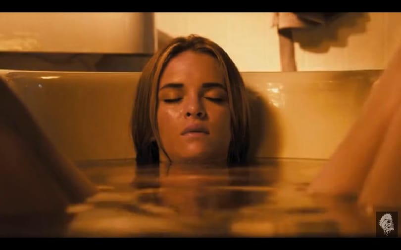 Filmelőzetes: Elképesztően mókás és véres a Piranha 3DD első teljes trailere (videó)