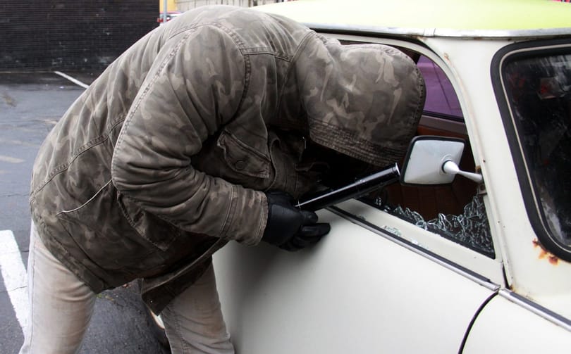 Fő a biztonság: a Mercedesek navigációja bűnügyi térképeket is használni fog