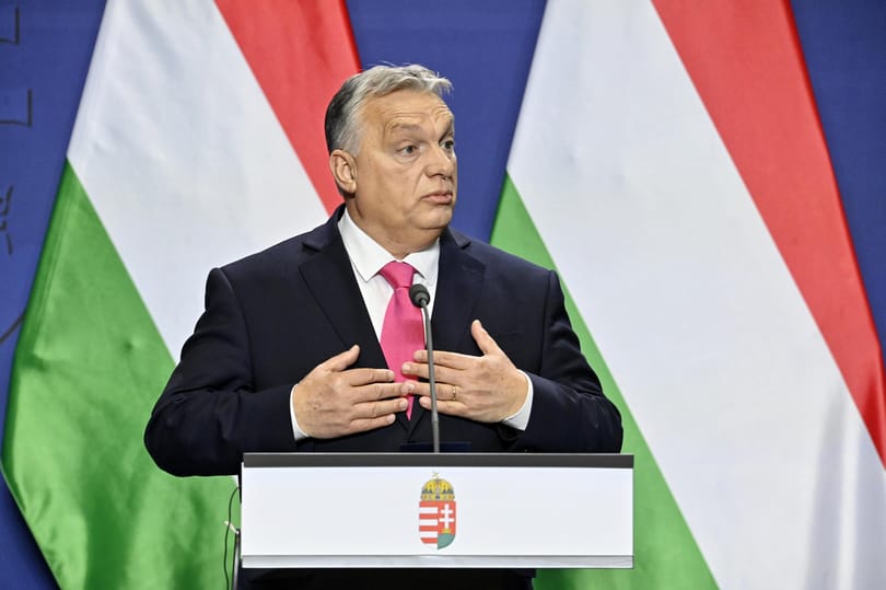 Szinte titokban kapott duplaannyi időt döntések eltitkolására a kormány, és mással is trükközhet 