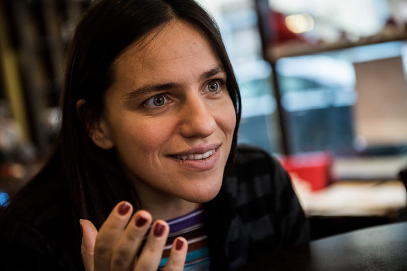 „Én tudom körülölelni ezt a belső árva kislányt” – interjú Palya Beával