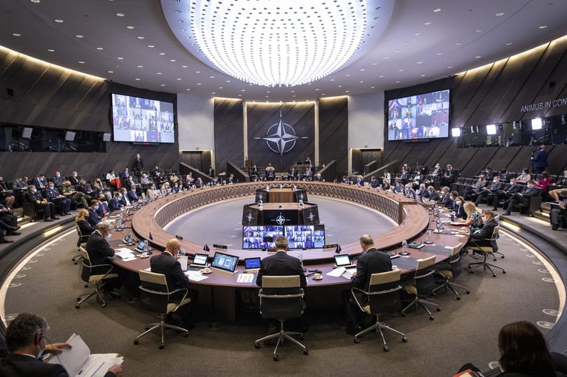 A NATO minden veszélyben lévőt hajlandó kimenekíteni Kabulból - ha eljutnak a repülőtérig