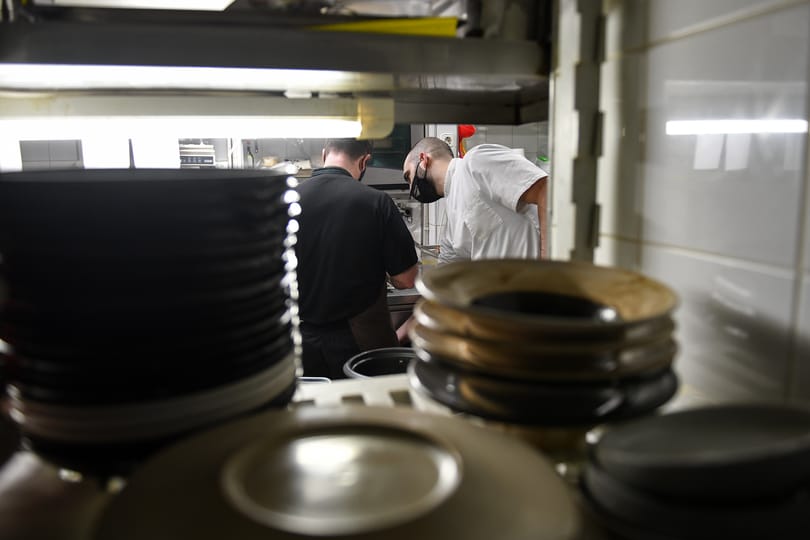 Kuponokkal pörgetnék fel a vendéglátást a nyitás előtt