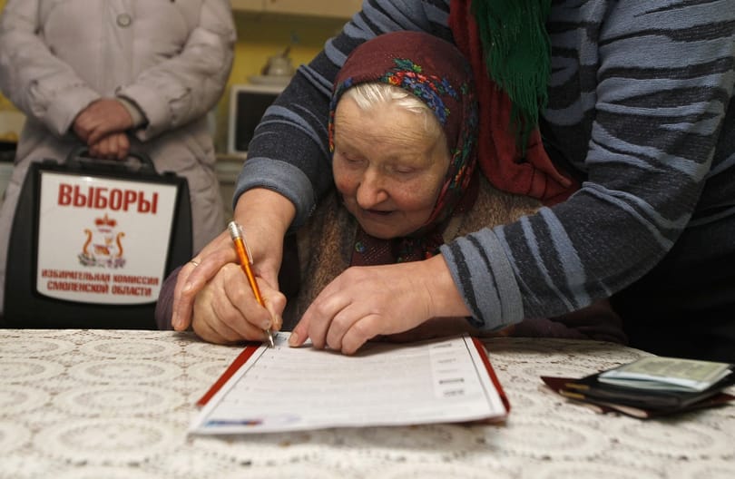 Csalás, megfélemlítés: az EP új választásokra szólítja az oroszokat