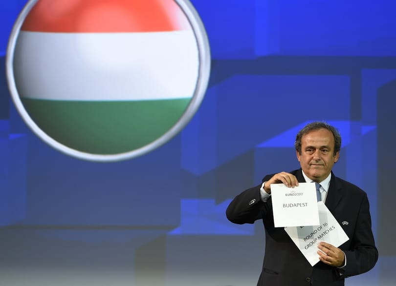 Az UEFA kiáll Platini mellett, és gyors döntést vár