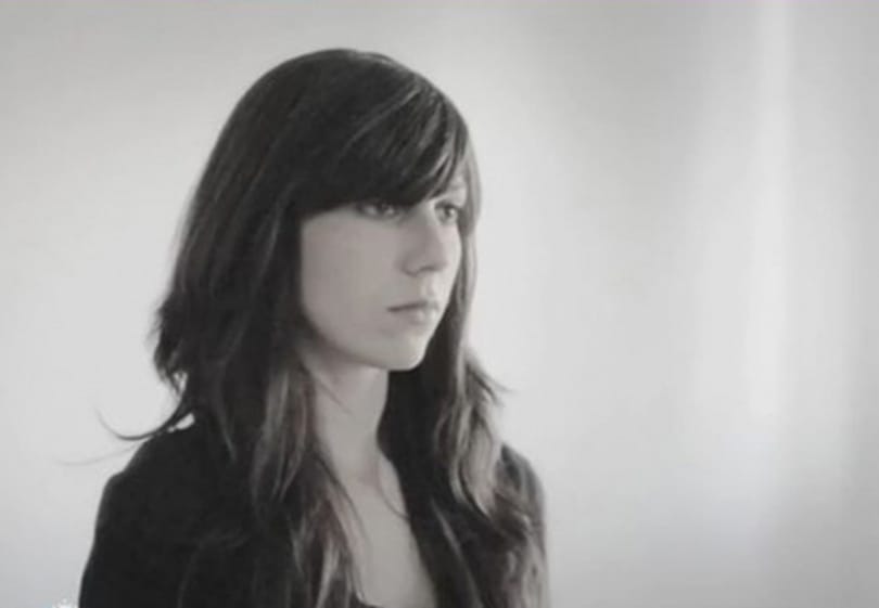 Zene éjszakára: Julia Holter - In The Same Room (videó)