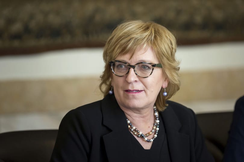 Új autót kapott Handó Tünde