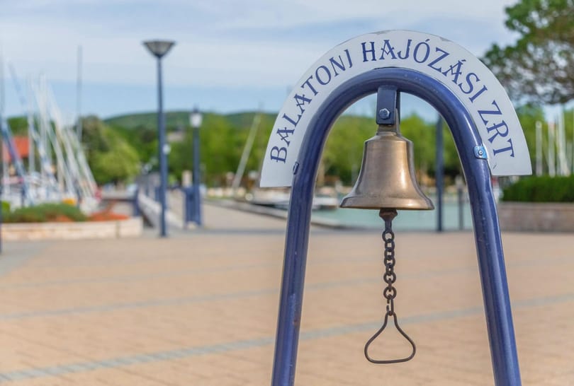 Mészáros és Tiborcz cégéhez kerül a balatonfüredi kikötő