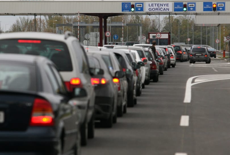 Beállt az M7-es a Balaton előtt egy baleset miatt