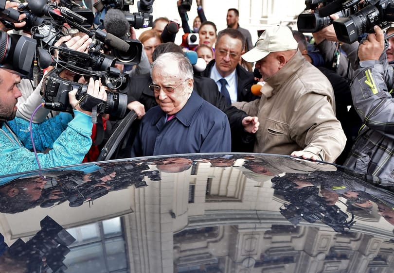 Meghalt Ion Iliescu, aki utálta Nagy Imrét és egy vécében, konyakivás közben döntött Ceausescu kivégzéséről