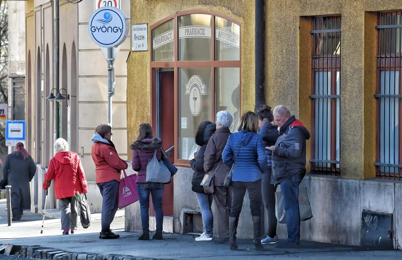 Nem enyhül a gyógyszerhiány, hónapokig is hiába kereshetünk egy-egy készítményt