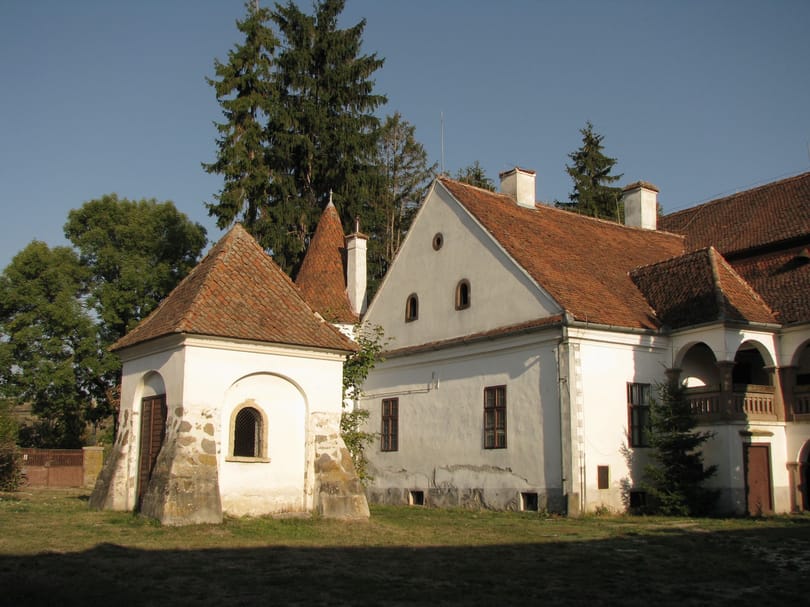 Székelyföldi kastélyt, Balaton-felvidéki ingatlant és céget is vásárolt néhány hónap alatt a Magyar Turizmus Akadémia