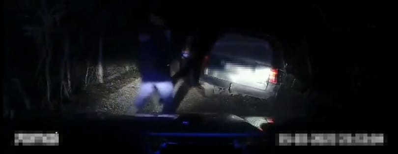 Részegen, jogosítvány nélkül menekült a rendőrök elől Pápán egy autós – videó