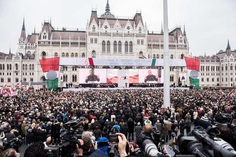Megnéztük, kik állítják, hogy vasárnap kifütyülték a Himnuszt. Árulkodó lista