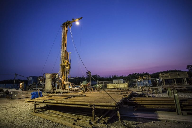 Még az atomenergia és a turizmus is a hatalmat pénzeli 