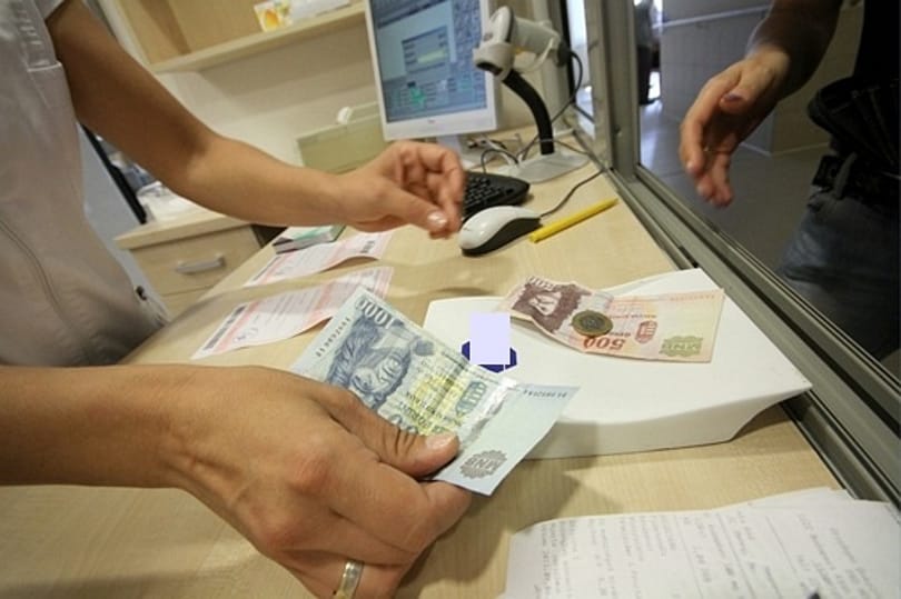 Micsoda meglepetés: csaknem időben fizetnek a cégek