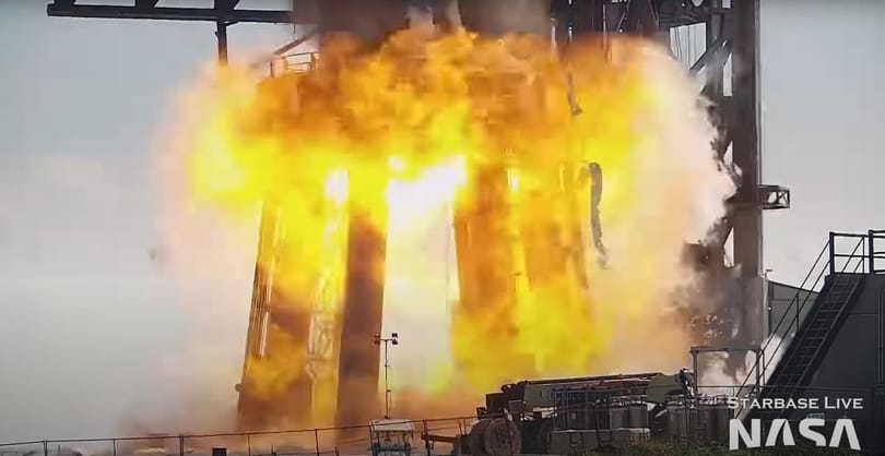 Váratlanul felrobbant a SpaceX űrhajójának hajtóműve – videó