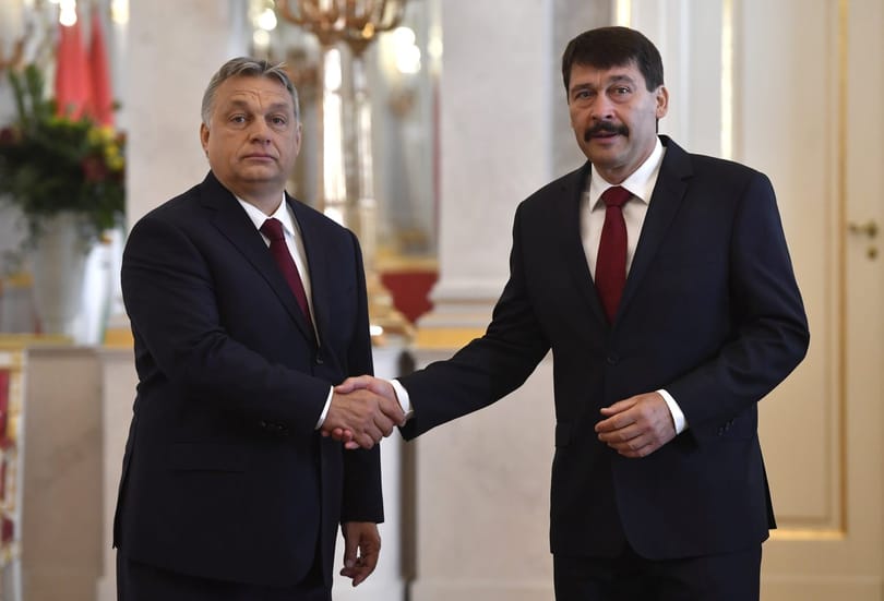 Orbán Viktor kesztyűbábjaként volt tíz évig államfő Áder János