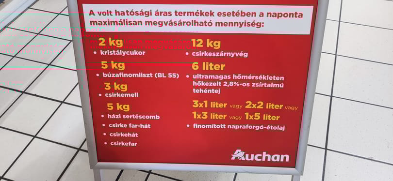 Az árstop kivezetése után egy nappal az Auchan máris mennyiségi korlátozást vezetett be a volt hatósági áras termékekre