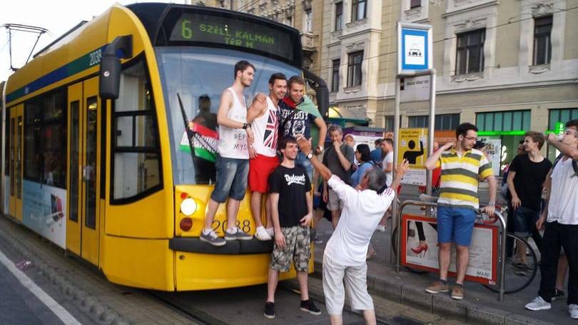Forgalomkorlátozás és lezárások a fővárosban a meccs miatt