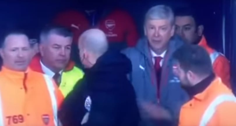 Nagyon sokba kerül Wengernek, hogy elvesztette a fejét - videó