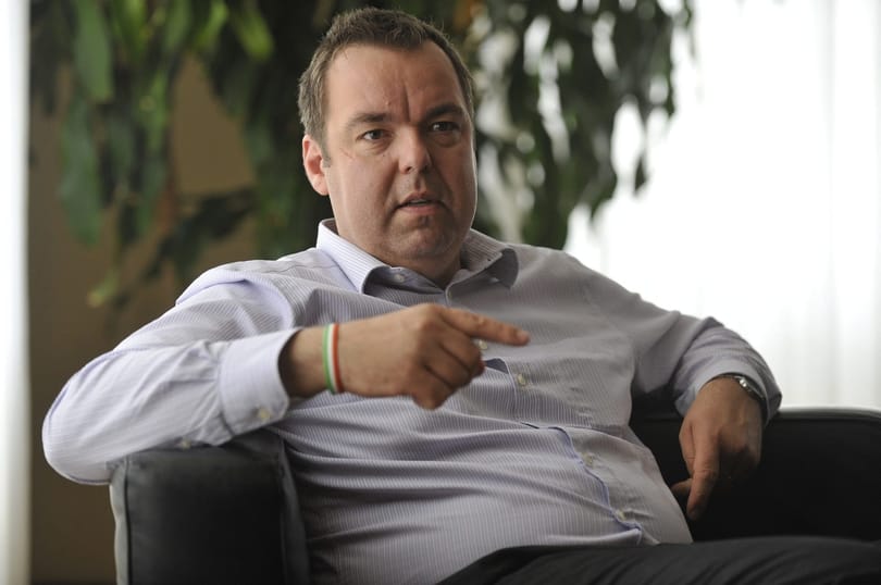 L. Simon tagadja, hogy a hvg.hu-nak tagadta volna leváltását