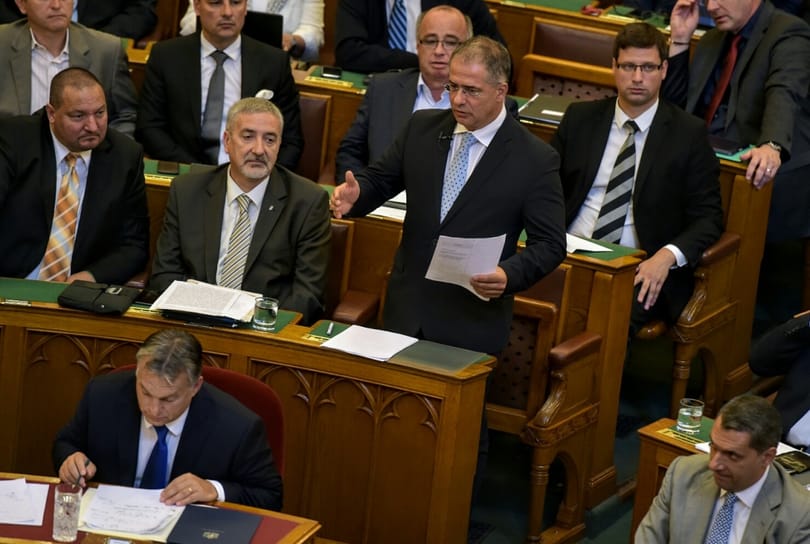 Alkotmánymódosítás: ma is jutott idő Fidesz–Jobbik-szájkaratéra a parlamentben